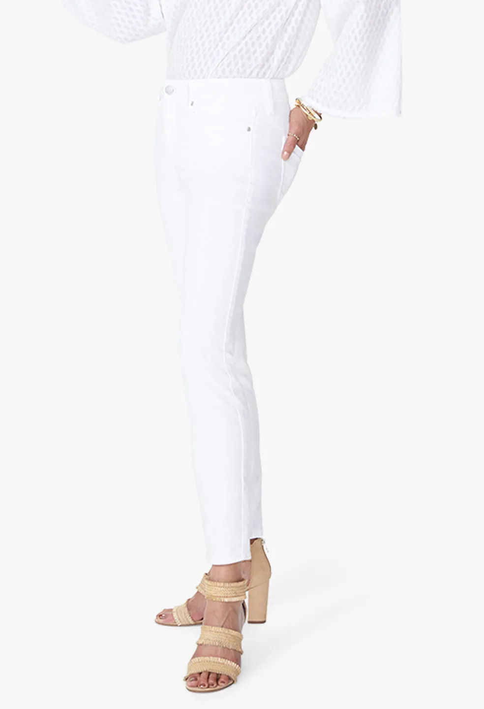 Ami Ankle White Premium Denim