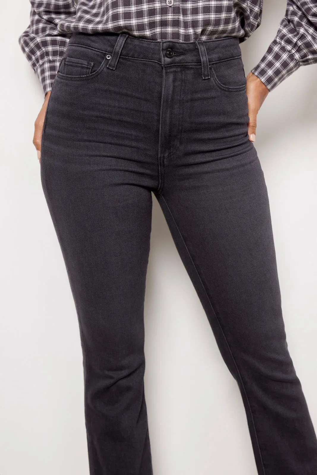 Claudine w Raw Hem