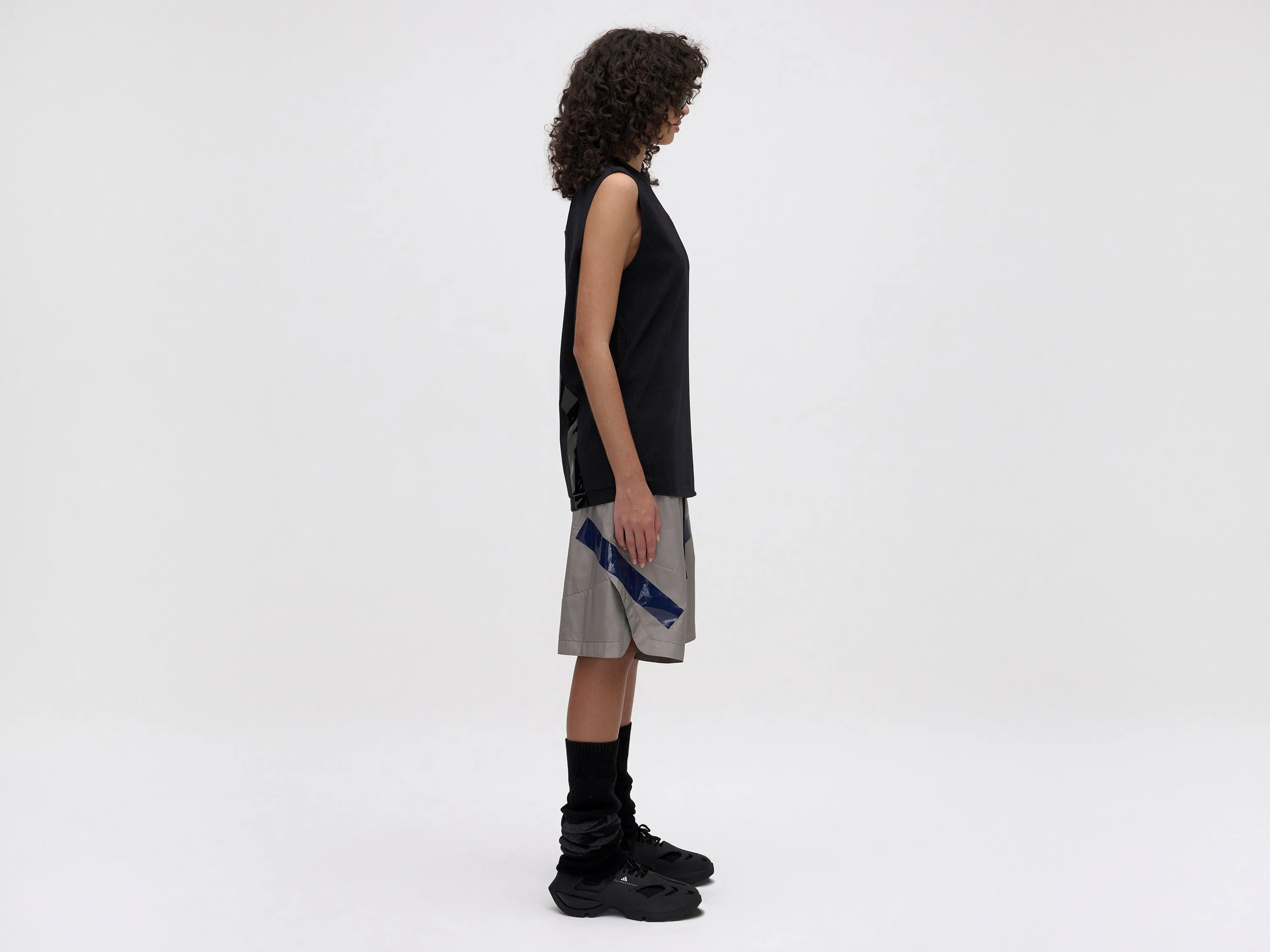CROSS BACK TANK - BLACK