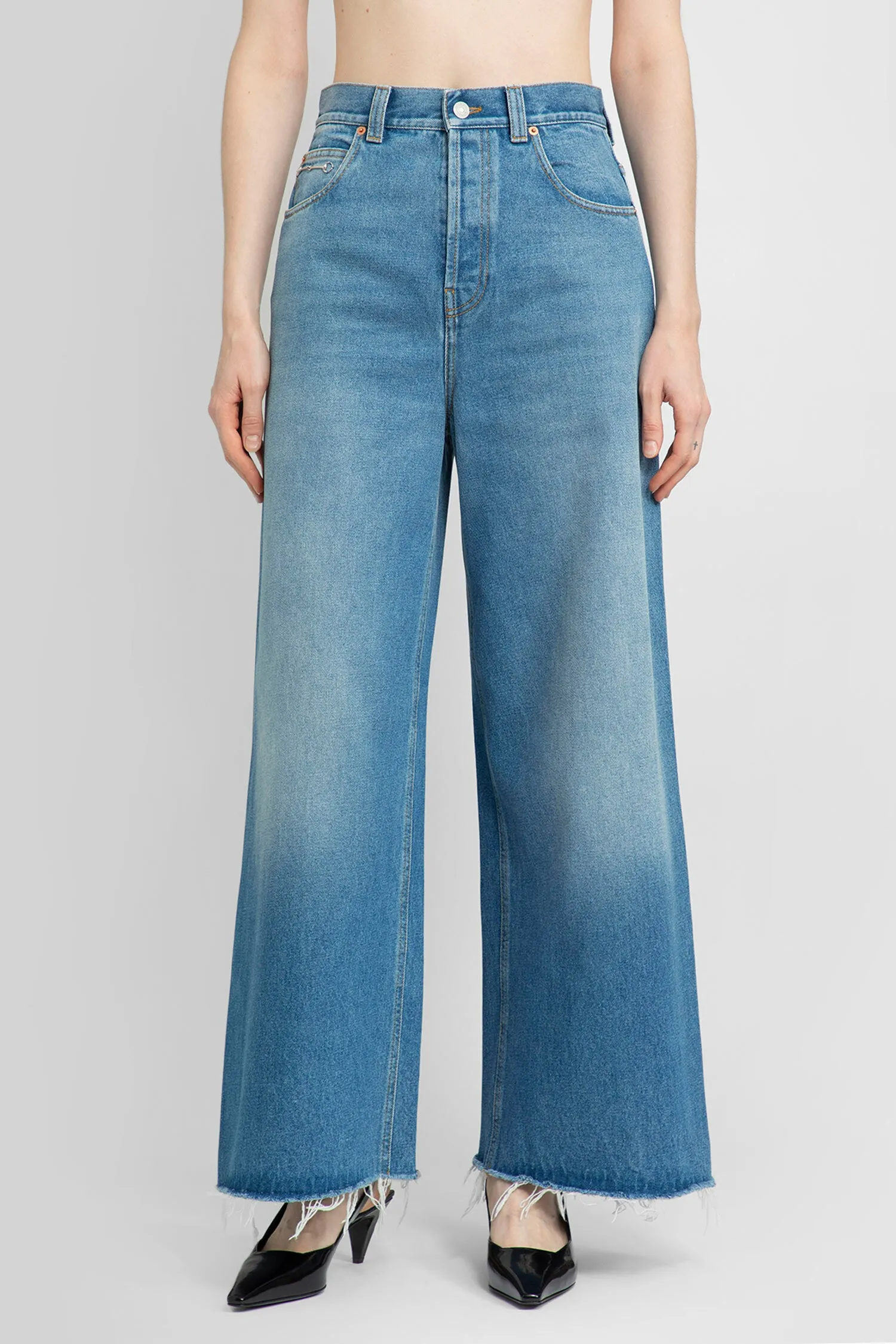 GUCCI WOMAN BLUE JEANS
