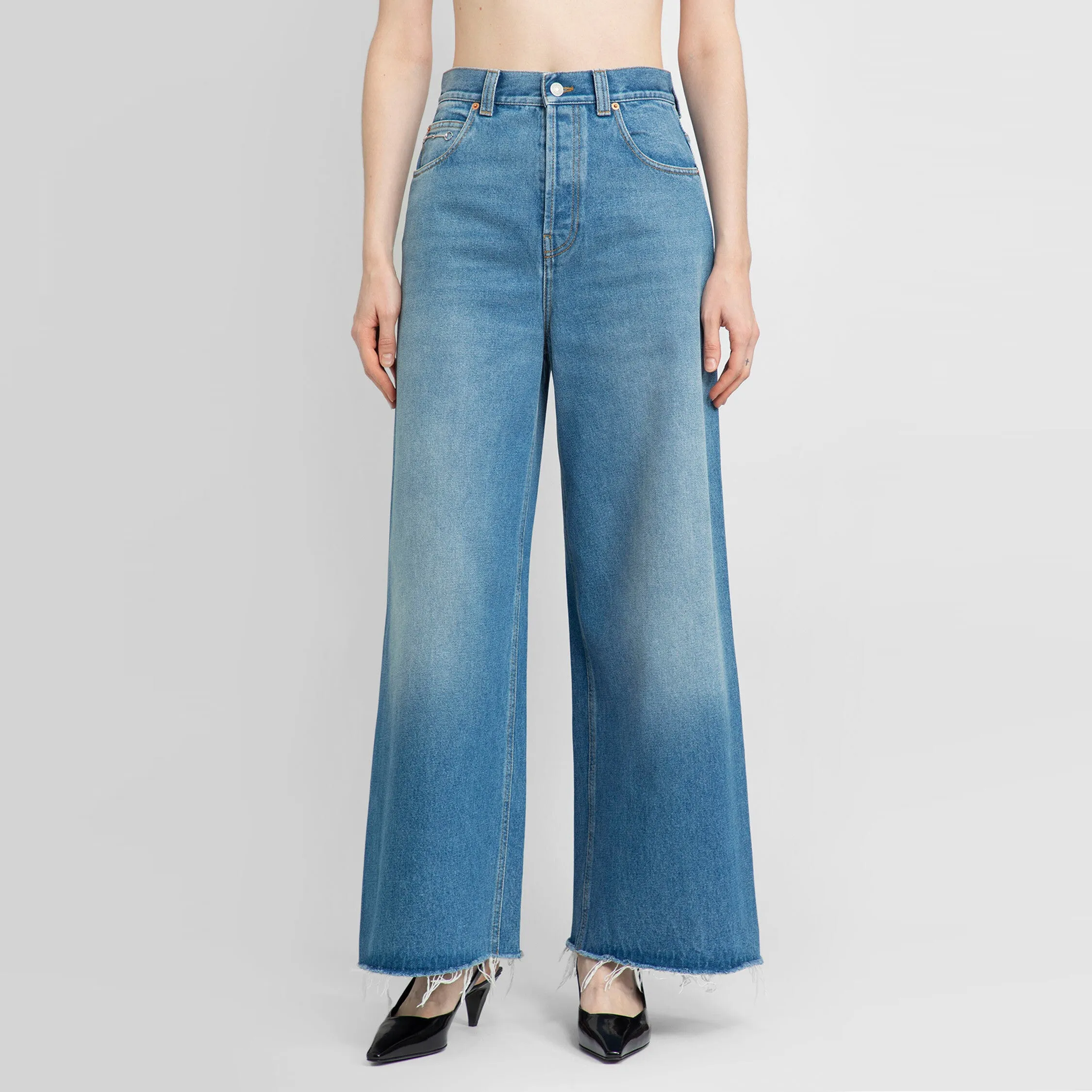 GUCCI WOMAN BLUE JEANS