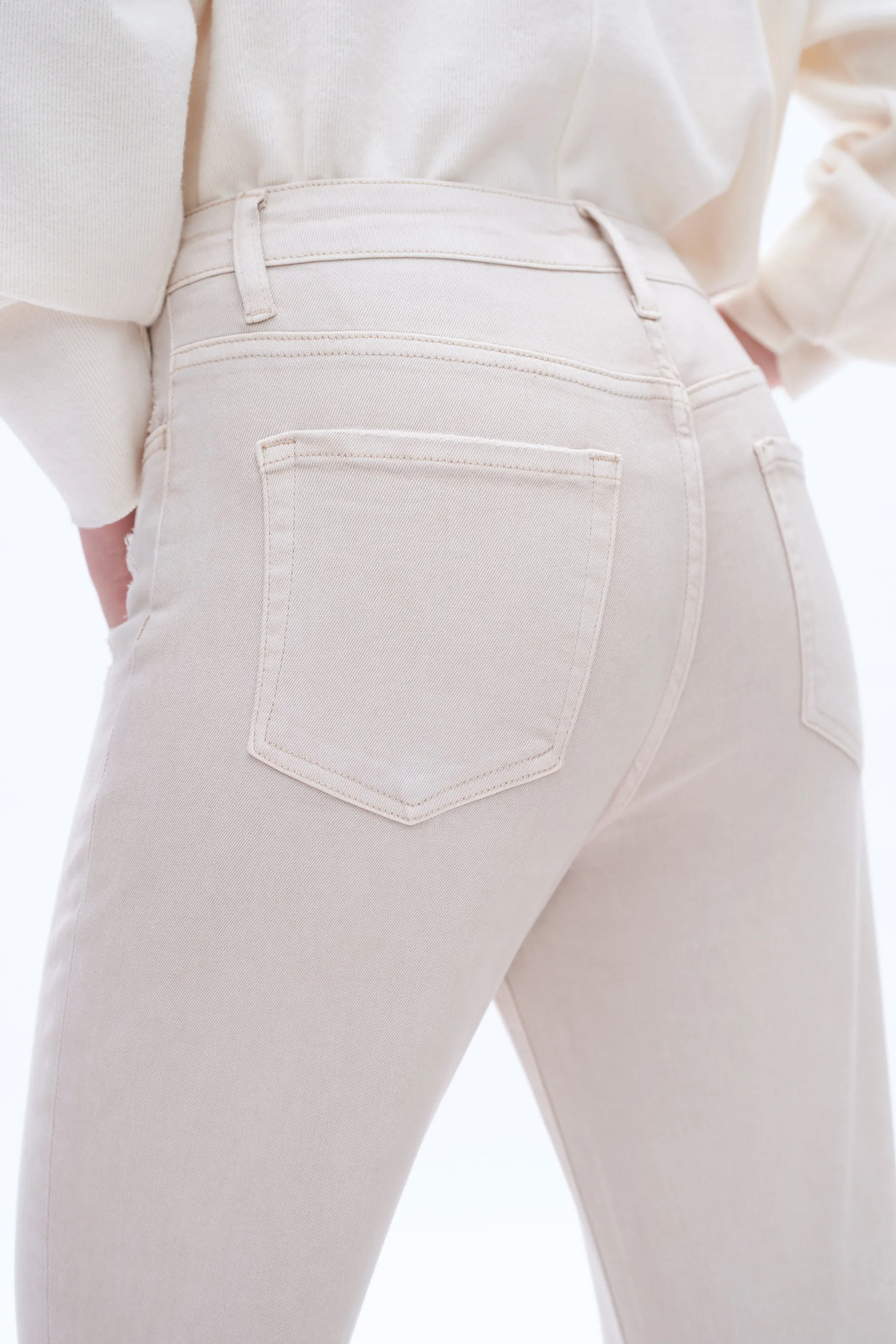 HIGH RISE STRAIGHT LEG JEANS BUTTON FLY WITH FRAYED HEM BYT5113 OYSTER GRAY