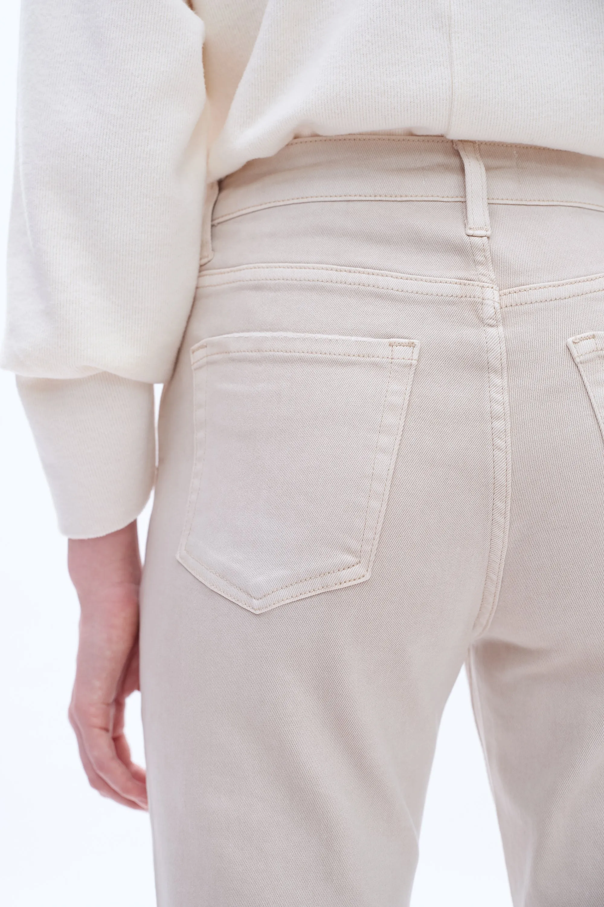 HIGH RISE STRAIGHT LEG JEANS BUTTON FLY WITH FRAYED HEM BYT5113 OYSTER GRAY
