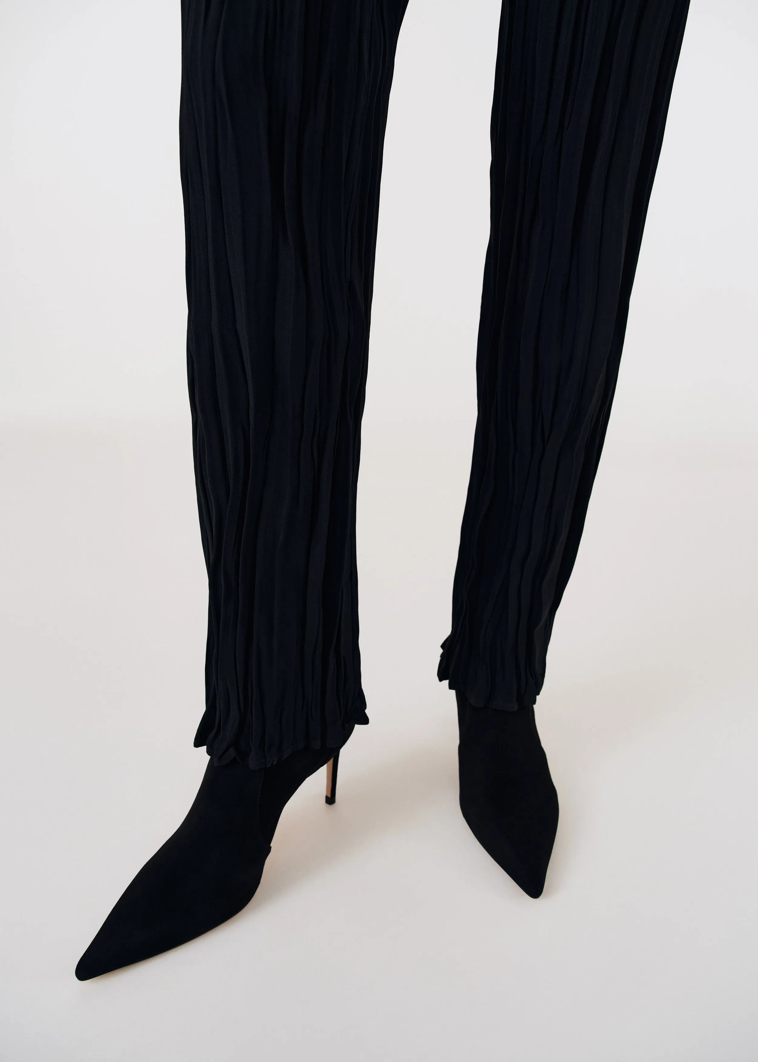Maisie Plissé trousers