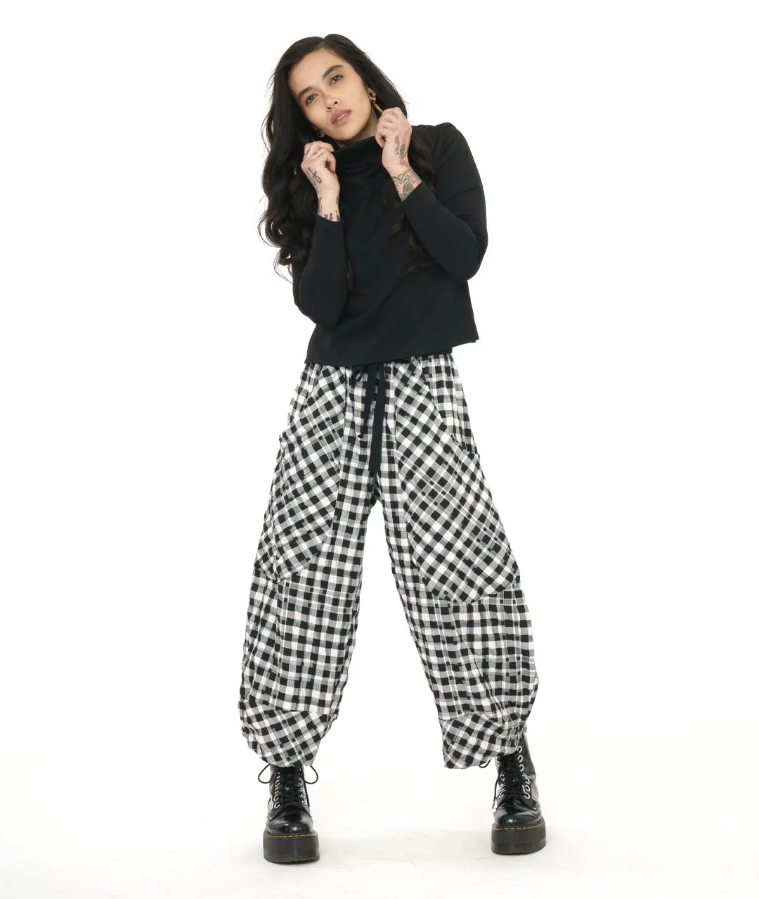 Niche - Big Pucker - Izzie Pant - Black