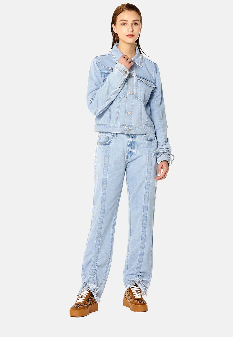 relaxed fit frayed hem jeans