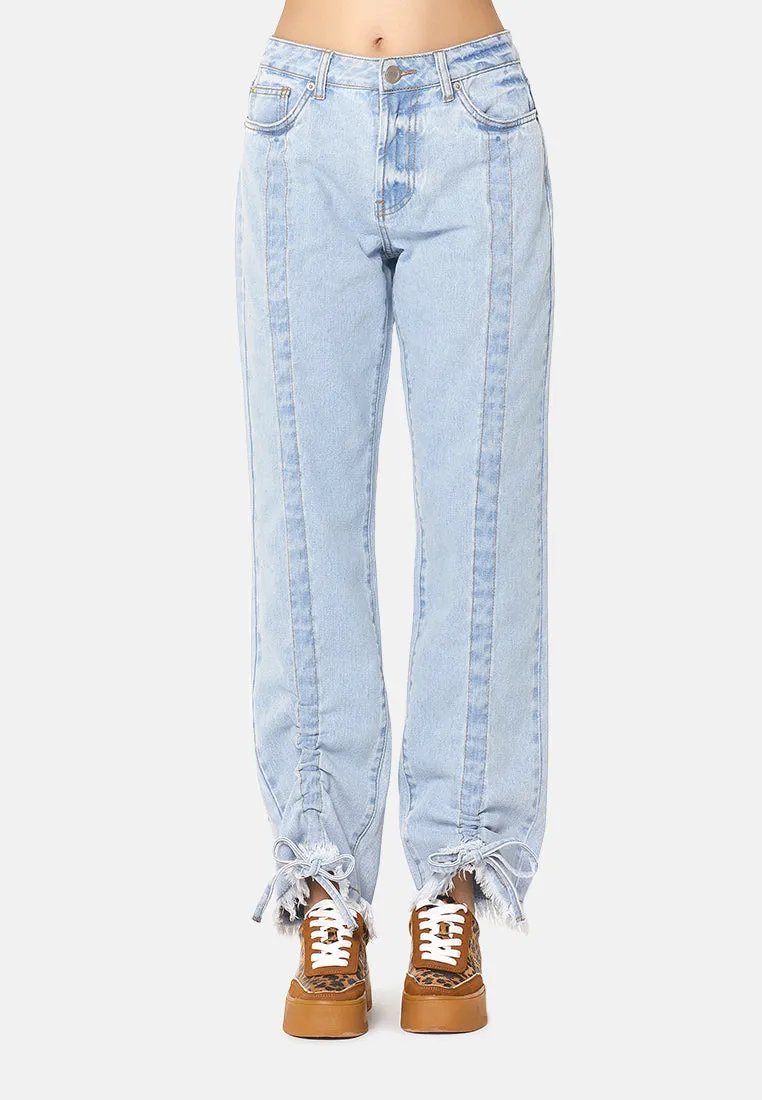 relaxed fit frayed hem jeans