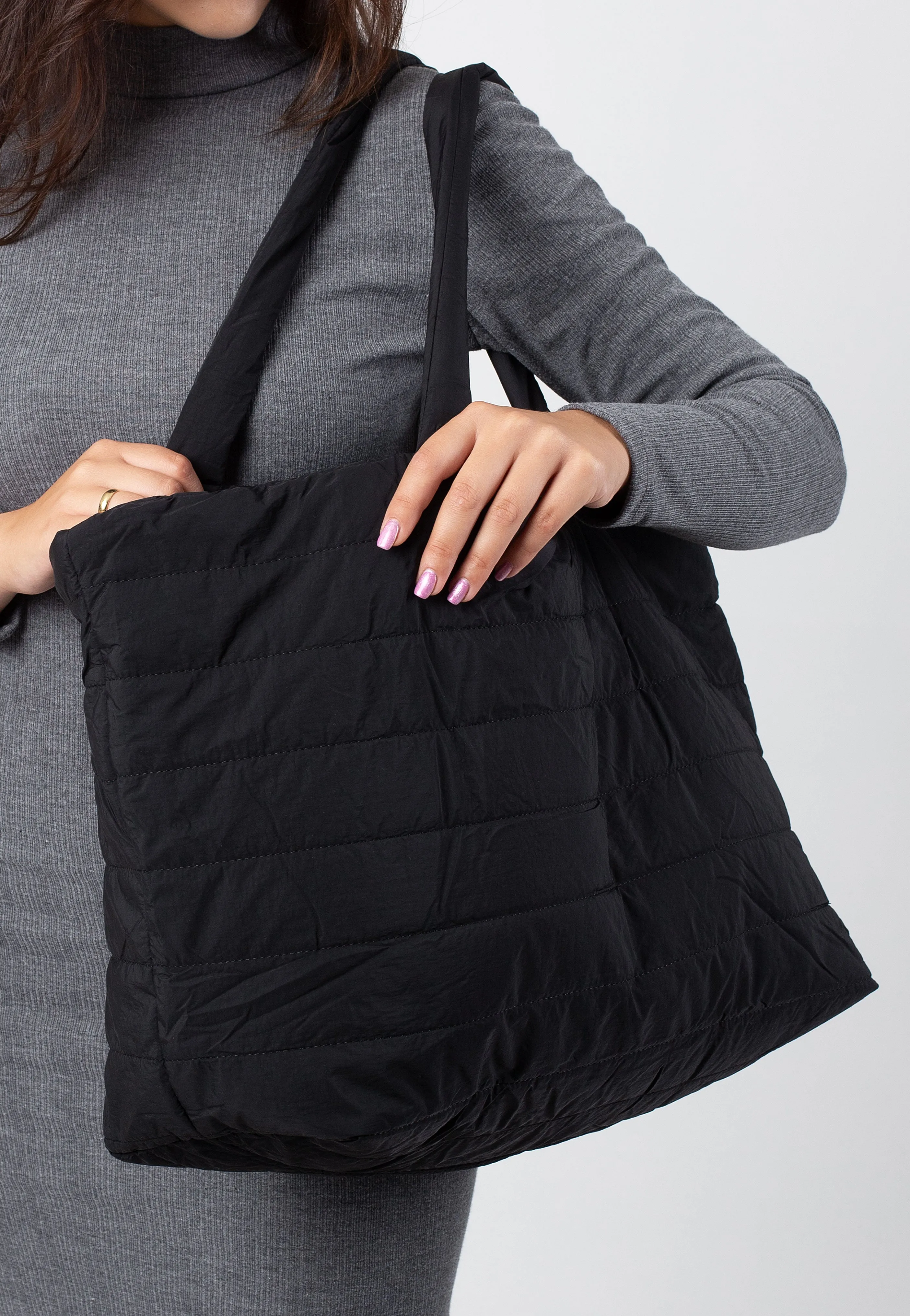 Urban Classics - Padded Black - Bag