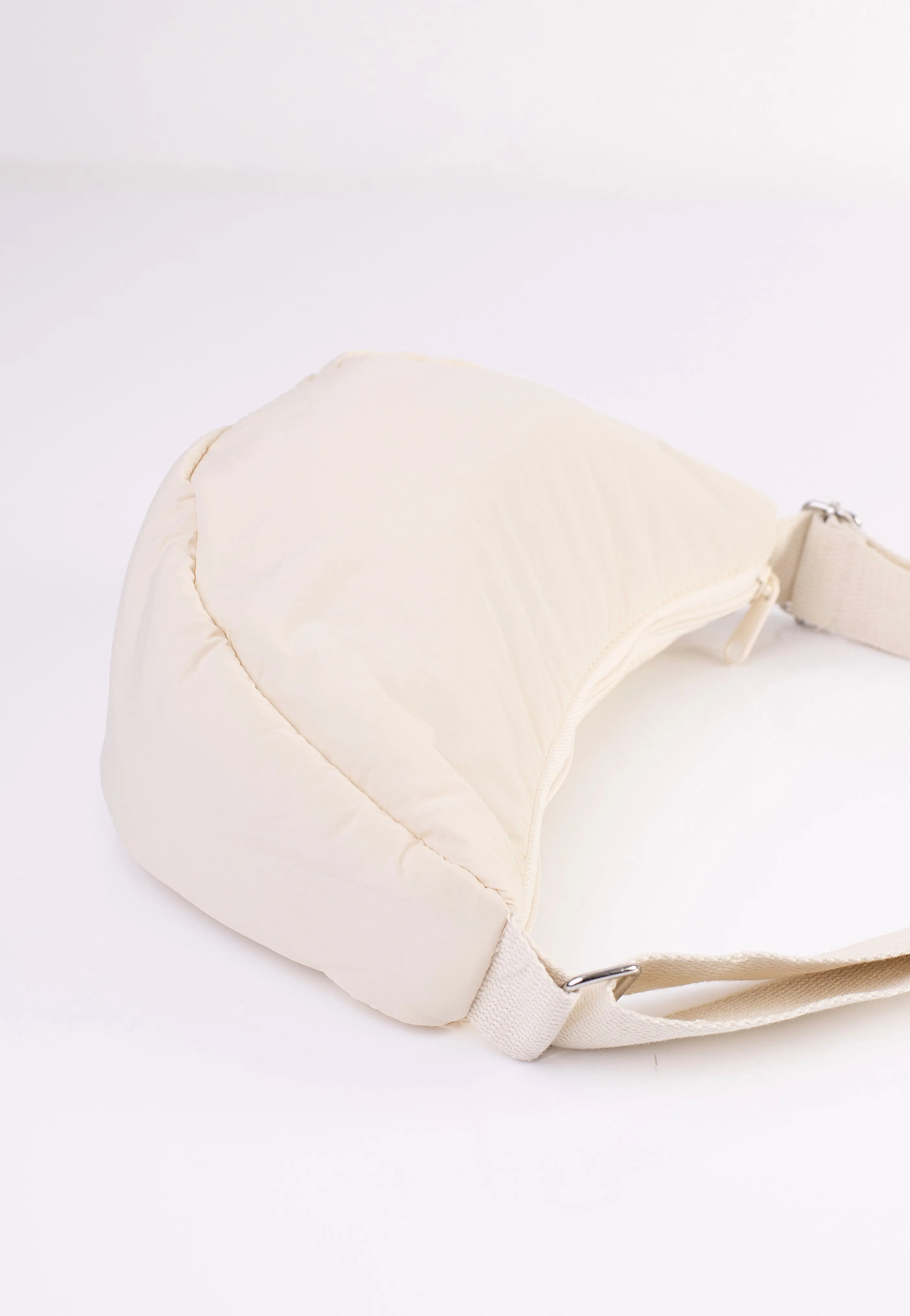 Urban Classics - Small Padded Whitesand - Bag